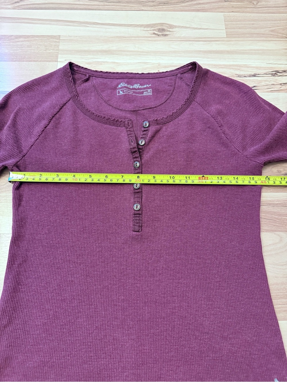 Eddie Bauer Women’s Petite Small Plum Waffle Knit Henley Long Sleeve Top Casual - Picture 10 of 11